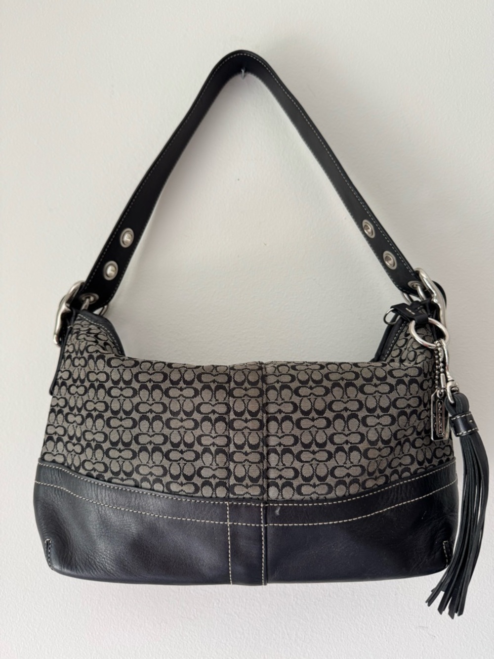 Coach Black/Gray Signature Canvas Shoulder Bag Y2K